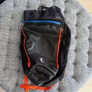 Cotopaxi Moda 20L backpack - black - NWOT